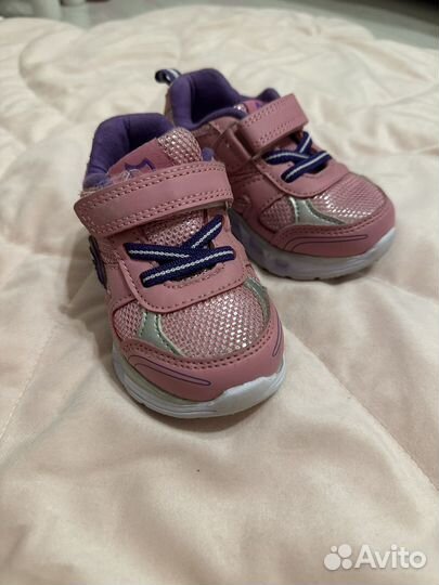 Кроссовки котофей светящиеся 22