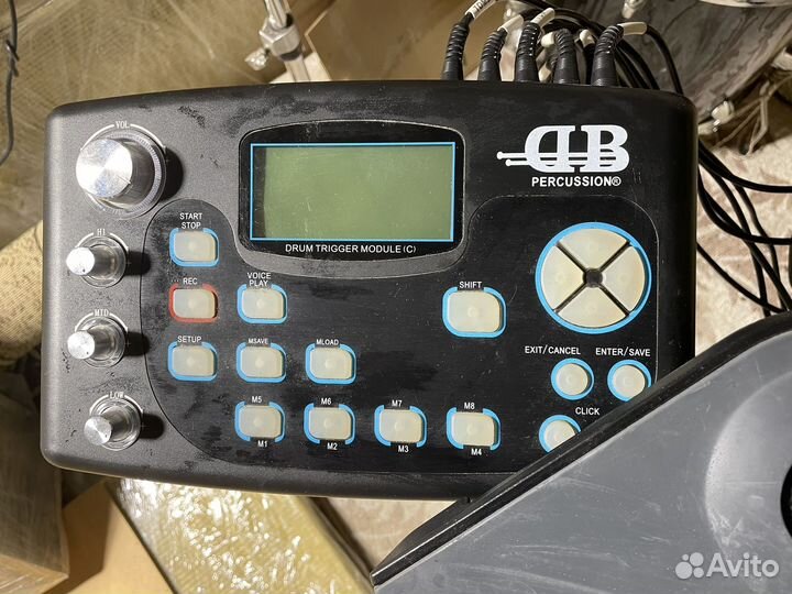 Электронные ударные с реальной педалью