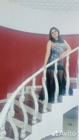 Вечернее платье