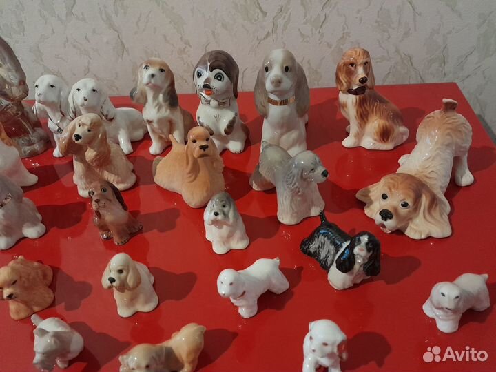 Статуэтки собак фарфор