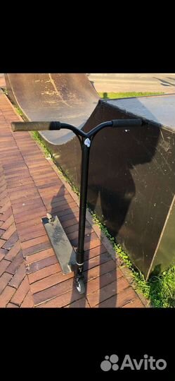 Трюковой самокат tech team Shreder 2021