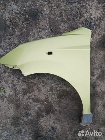 Крыло переднее левое Chevrolet Spark