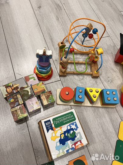 Детские развивающие игрушки пакетом