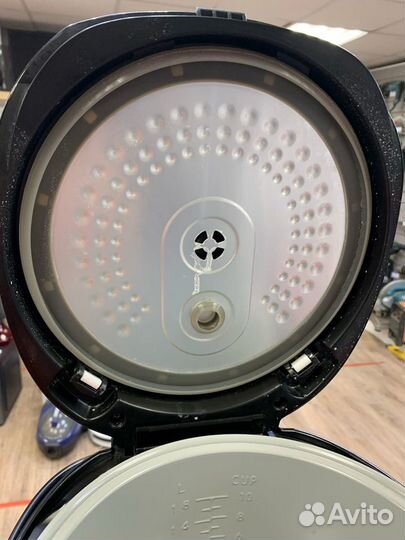 Мультиварка Polaris PMC 0517AD