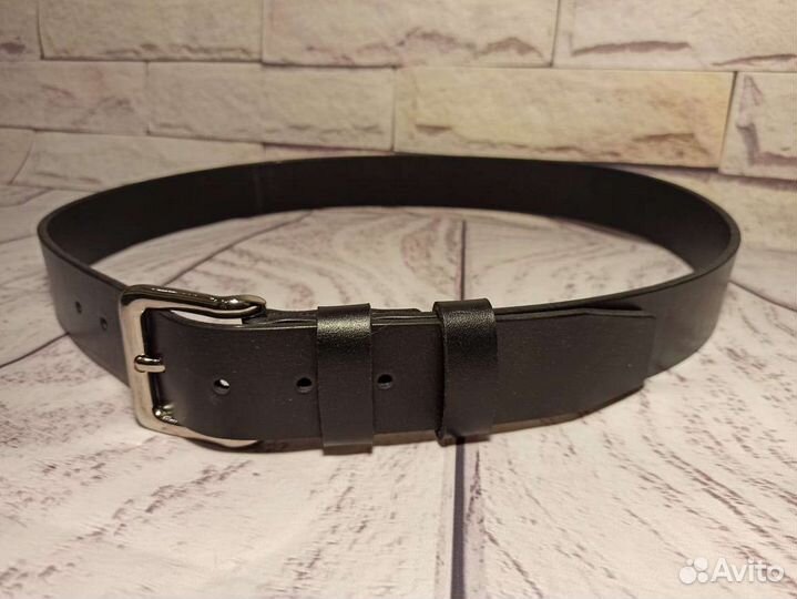 Мужской кожаный ремень