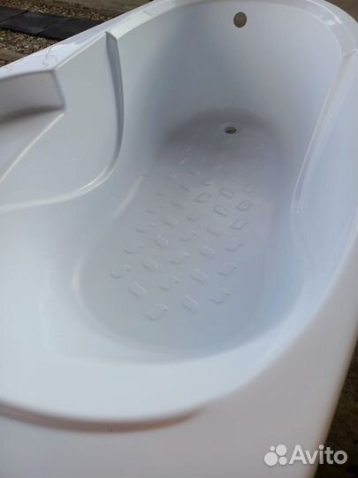 Ванная угловая