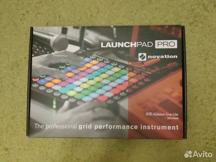 Контроллера Novation Launchpad Pro