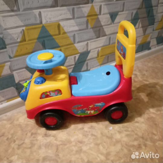 Машинка каталка