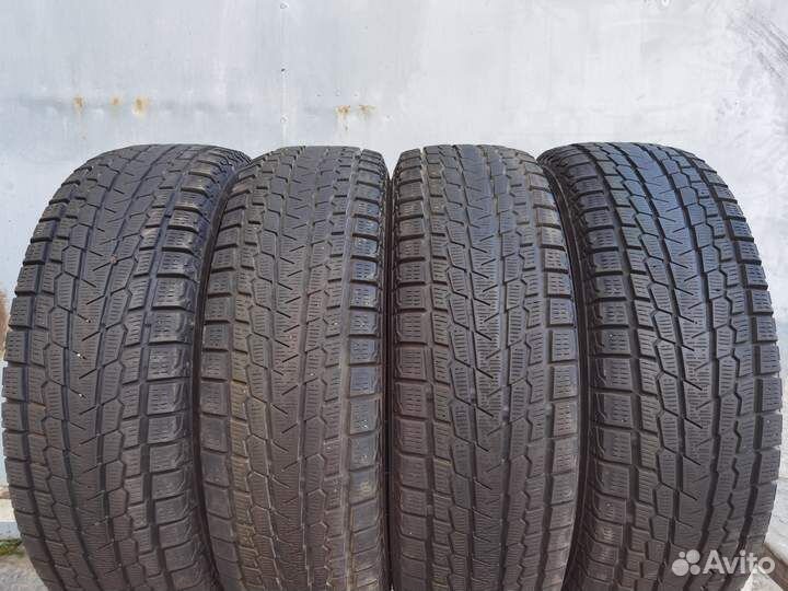 Yokohama Ice Guard SUV G075 215/70 R16 97Q