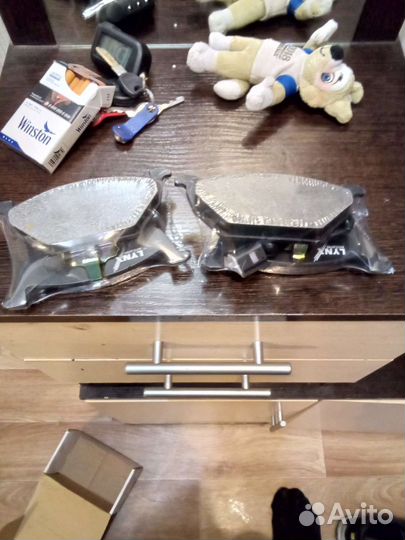 Тормозные колодки передние lyni на ваг