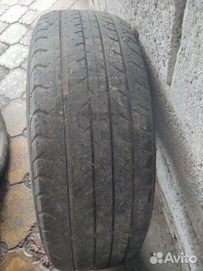 Dunlop SP 30 225/60 R18 100H