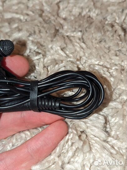 Микрофон петличный