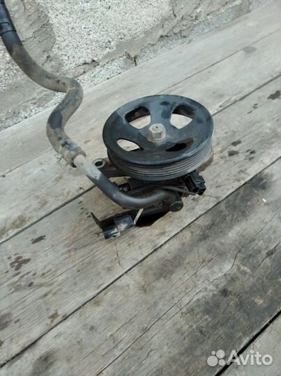 Насос гур Kia Rio3 G4FC 2015