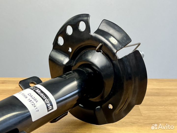 Амортизаторы передние Ford Kuga 2 1872417