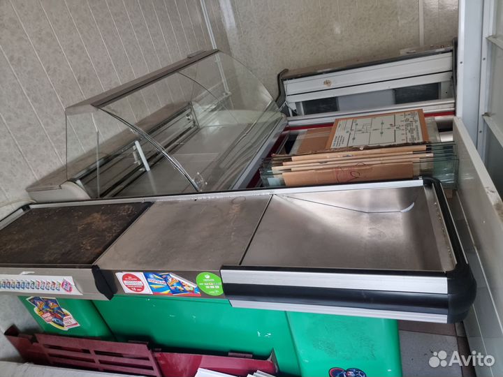 Холодильники для магазина