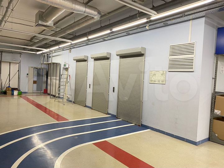 Склад, 1300 м²