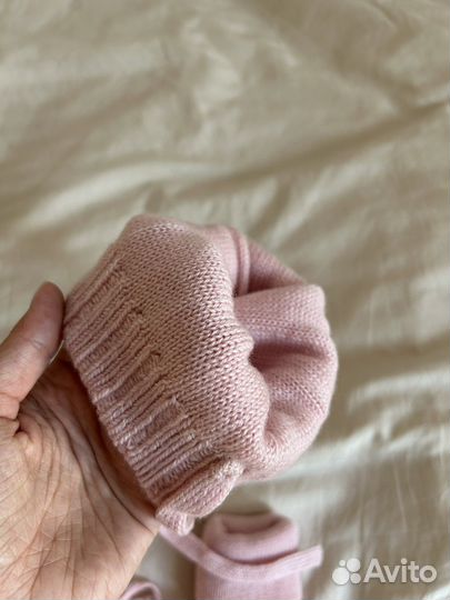 Комплект шапка и пинетки Наследник Выжанова