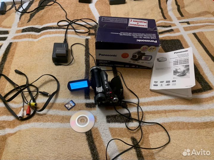 DVD видеокамера Panasonic VDR-D230