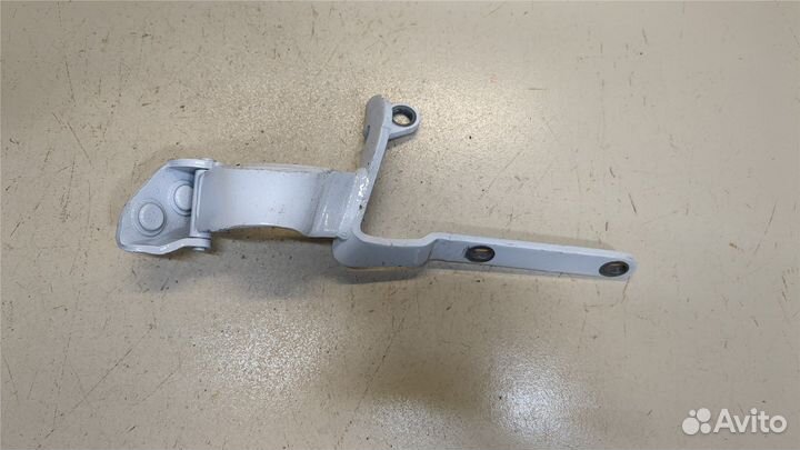 Петля крышки багажника Audi A7 2018, 2019