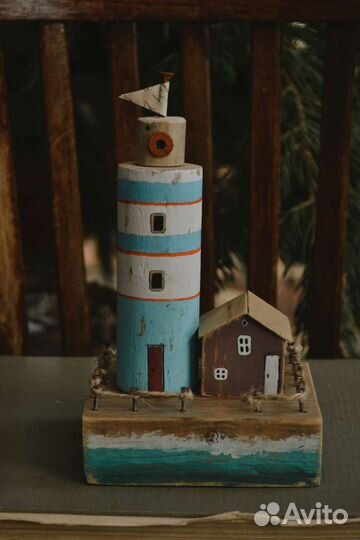 Маяк домики деревянные
