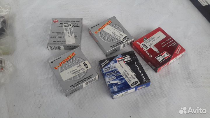 Оригинальная свеча зажигания Polaris Yamaha