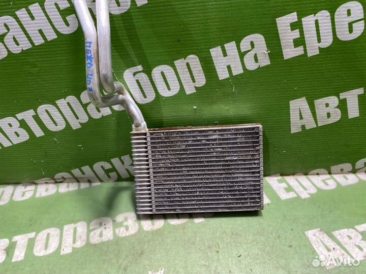 Радиатор печки Peugeot 407