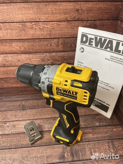 Шуруповерт dewalt dcd701