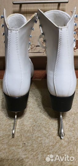 Утепленные фигурные коньки techno PRO р.43