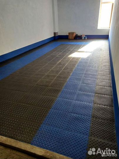 Модульное напольное покрытие для гаража