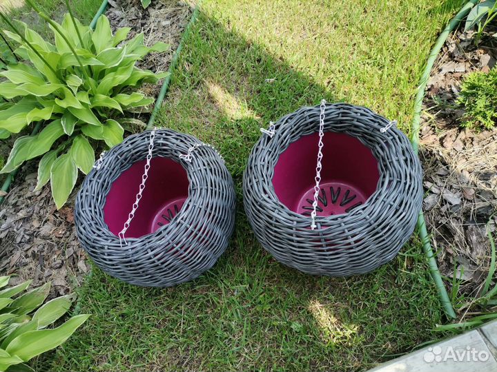 Подвесное кашпо из ротанга