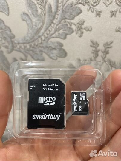 8 гб Карта памяти Smartbuy