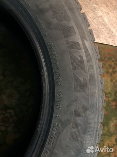 Bridgestone Blizzak DM-V2 245/60 R18