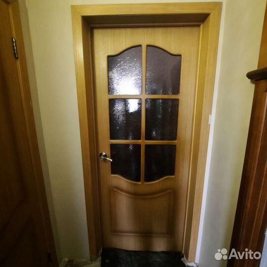 Двери с коробкой