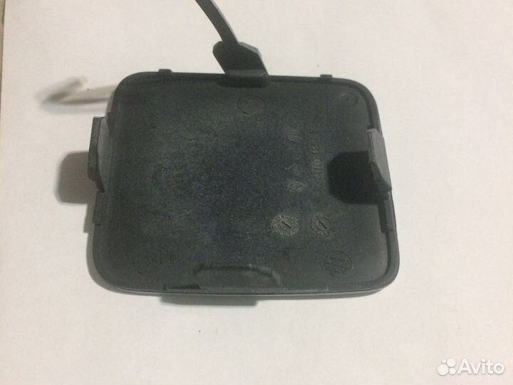 Заглушка буксировочного крюка Renault Logan2