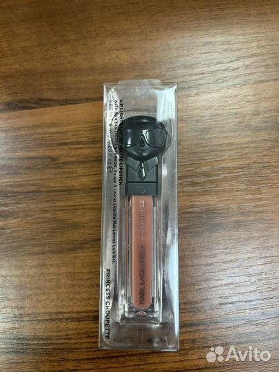 Матовая помада Karl Lagerfeld