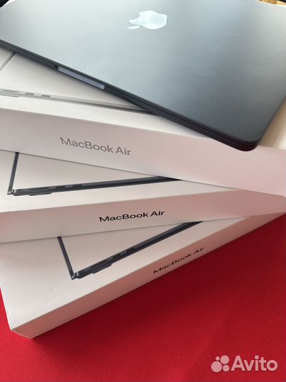 Apple MacBook Air 13 M3 16/256 Midnight 2024