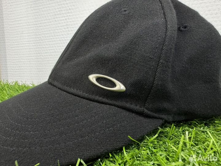 Бейсболка Oakley Vintage