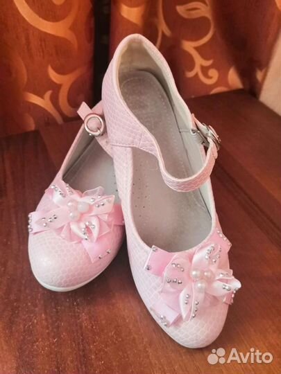 Туфли на девочку