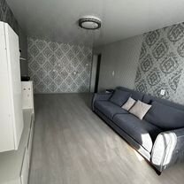 2-к. квартира, 49,8 м², 2/5 эт.