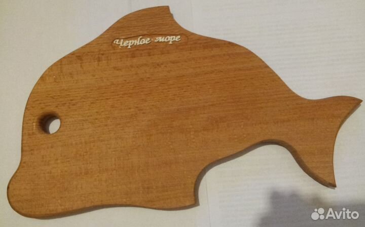 Деревянная доска в форме Дельфин