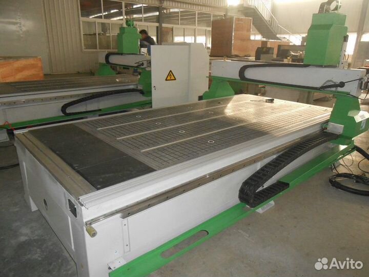 Фрезер с чпу полуавтомат Woodtec HP2030c