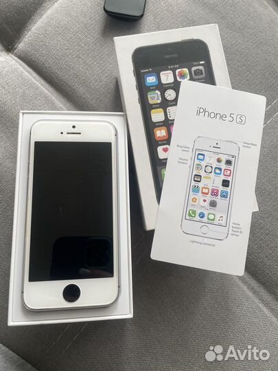 Телефон iPhone 5s