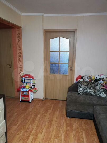3-к. квартира, 60 м², 2/5 эт.