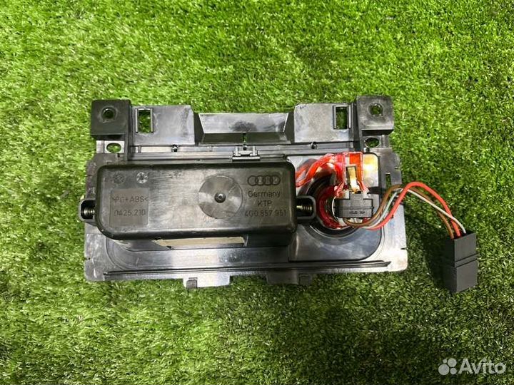 Пепельница передняя передний передняя Audi A7 4G