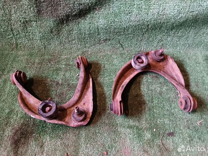 Рычаг передний верхний Mazda 6 GG рестайлинг (2005