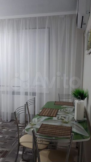 1-к. квартира, 42 м², 8/13 эт.