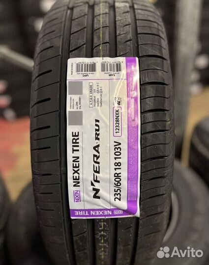 Pirelli Powergy 235/60 R18 103V