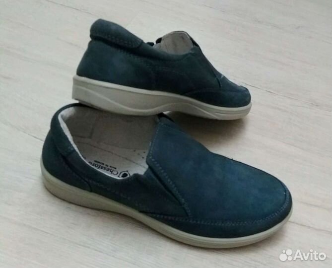 Туфли натур.кожа 33 размера на мальчика новые