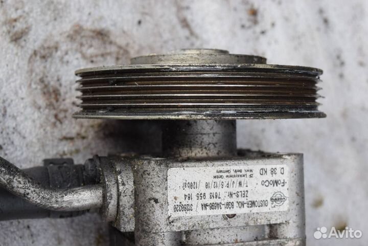 Насос гидроусилителя руля Volvo XC70 3 2010