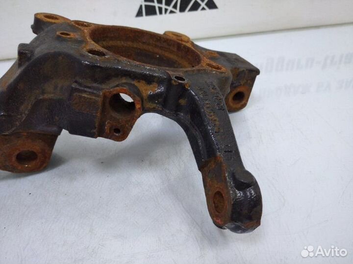 Кулак поворотный передний правый Hyundai Tucson 3